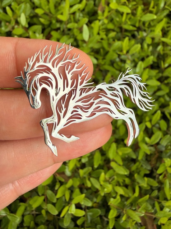 Zara Jewelry - Silver Horse Cutout Brooch - Elegant Filigree Stallion